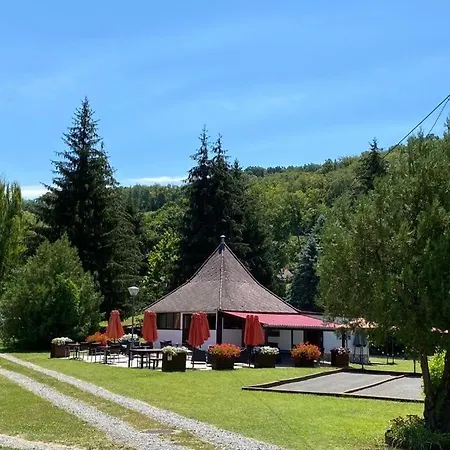 Camping Forras *